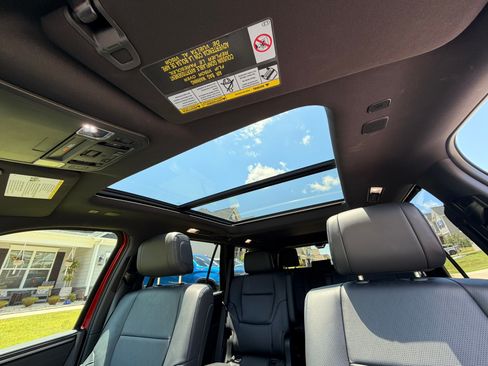 Used 2023 Toyota Sequoia Platinum RWD image 18