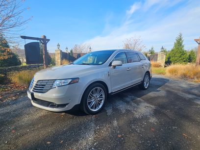 Used 2019 Lincoln MKT AWD