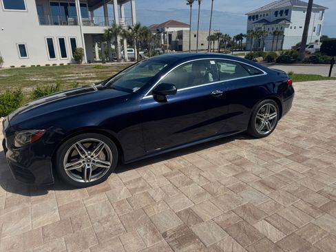 Used 2018 Mercedes-Benz E 400 4MATIC Coupe image 4