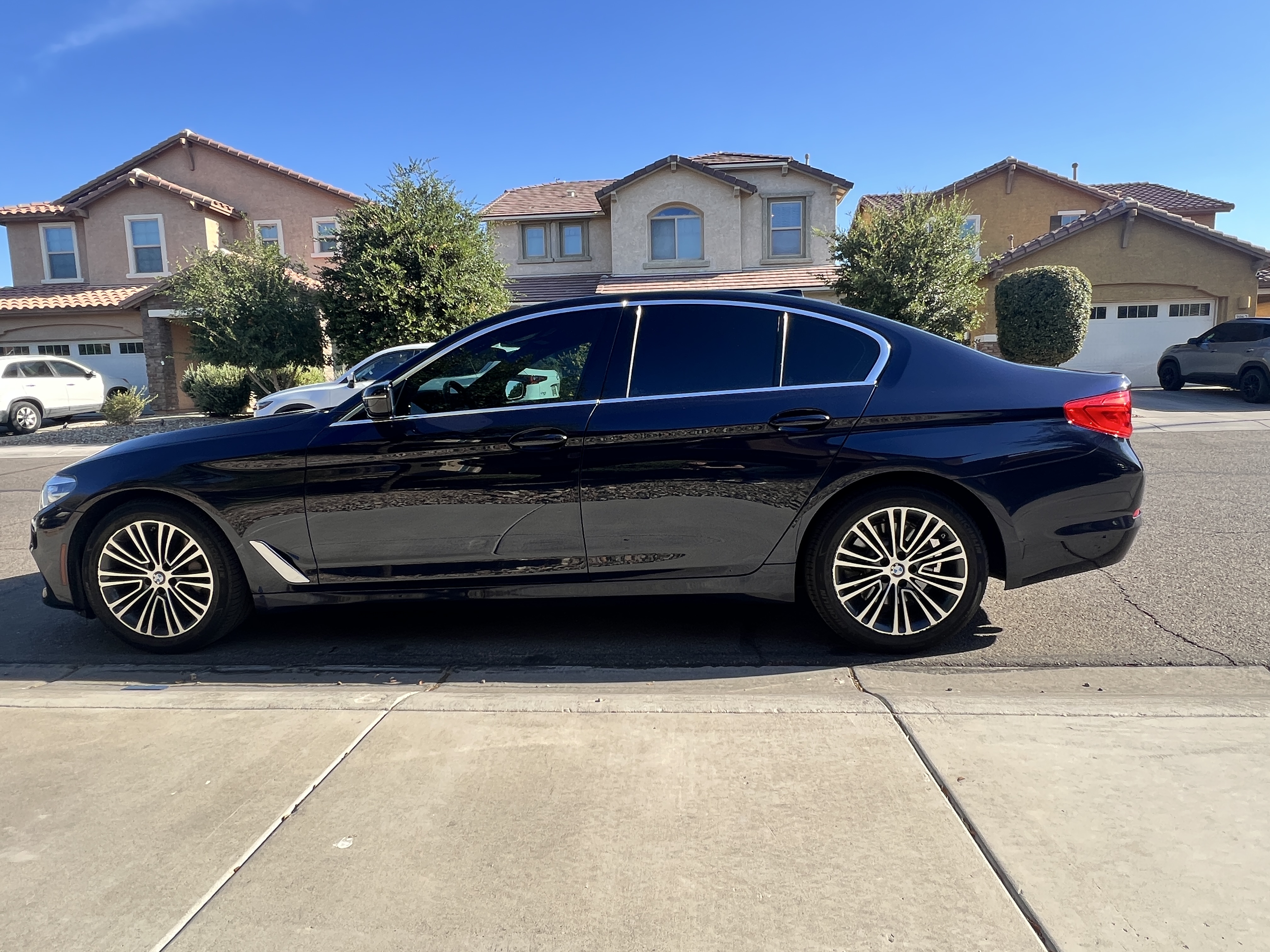 Used 2019 BMW 530i RWD image 5