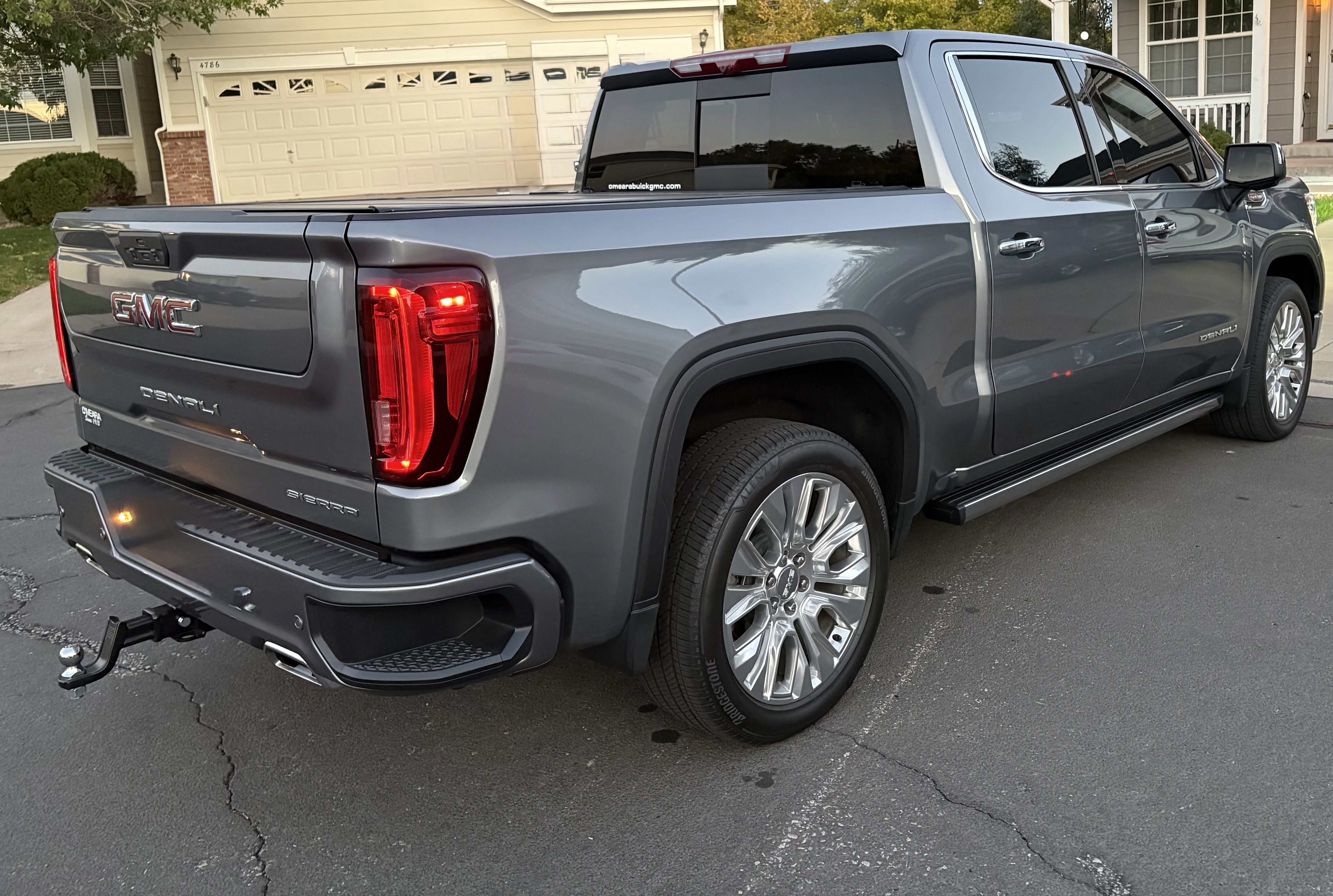 Used 2020 GMC Sierra 1500 Denali w/ Denali Ultimate Package AWD/4WD image 2