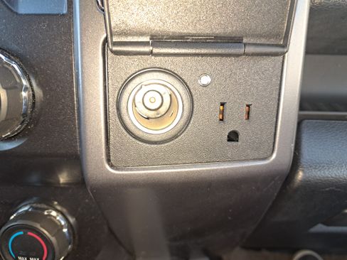 Used 2019 Ford F150 XLT w/ Equipment Group 302A Luxury image 22