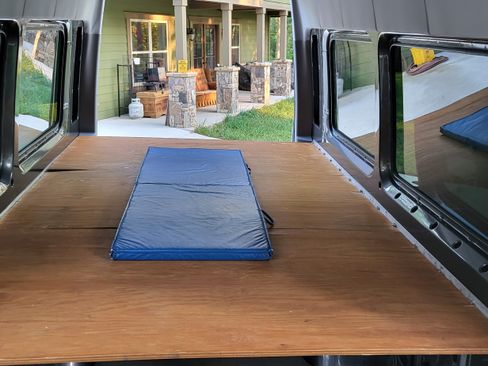 Used 2014 Mercedes-Benz Sprinter 3500 image 6