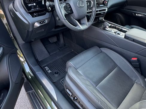 Used 2024 Lexus RX 350 w/ Convenience Package image 18