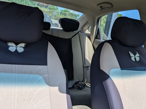 Used 2008 Hyundai Elantra GLS FWD image 13