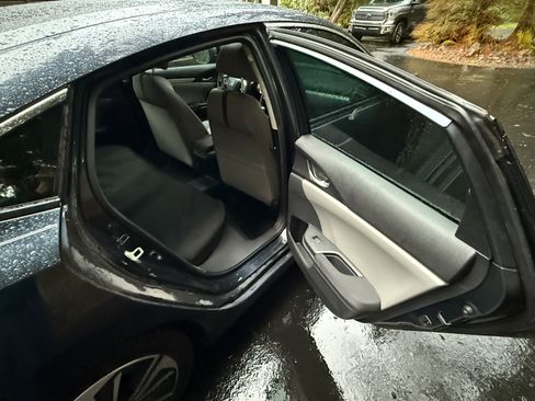 Used 2017 Honda Civic EX-T image 14