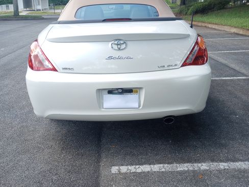 Used 2006 Toyota Solara SLE image 5