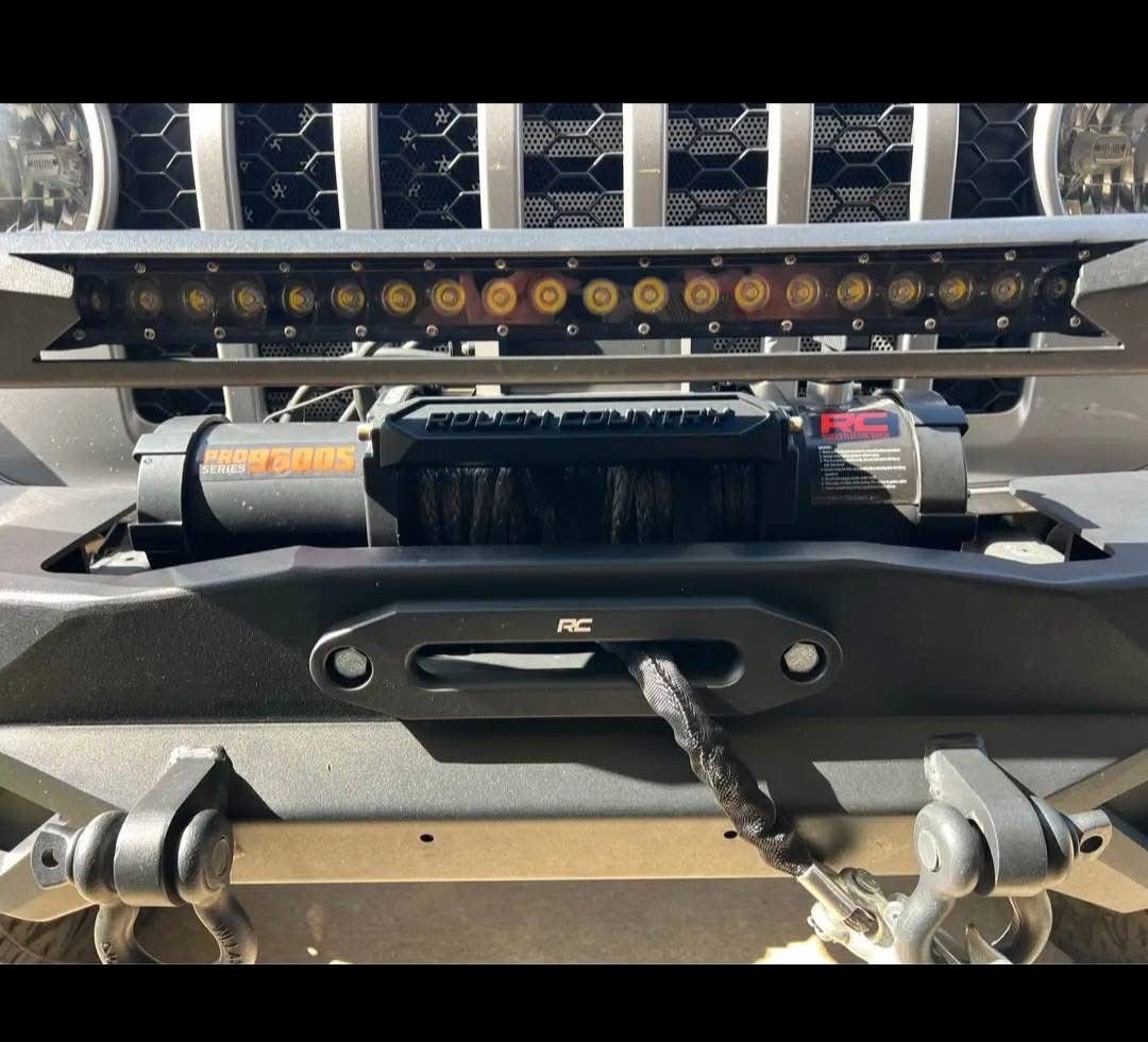 Used 2020 Jeep Gladiator Sport w/ Quick Order Package 24S AWD/4WD image 12