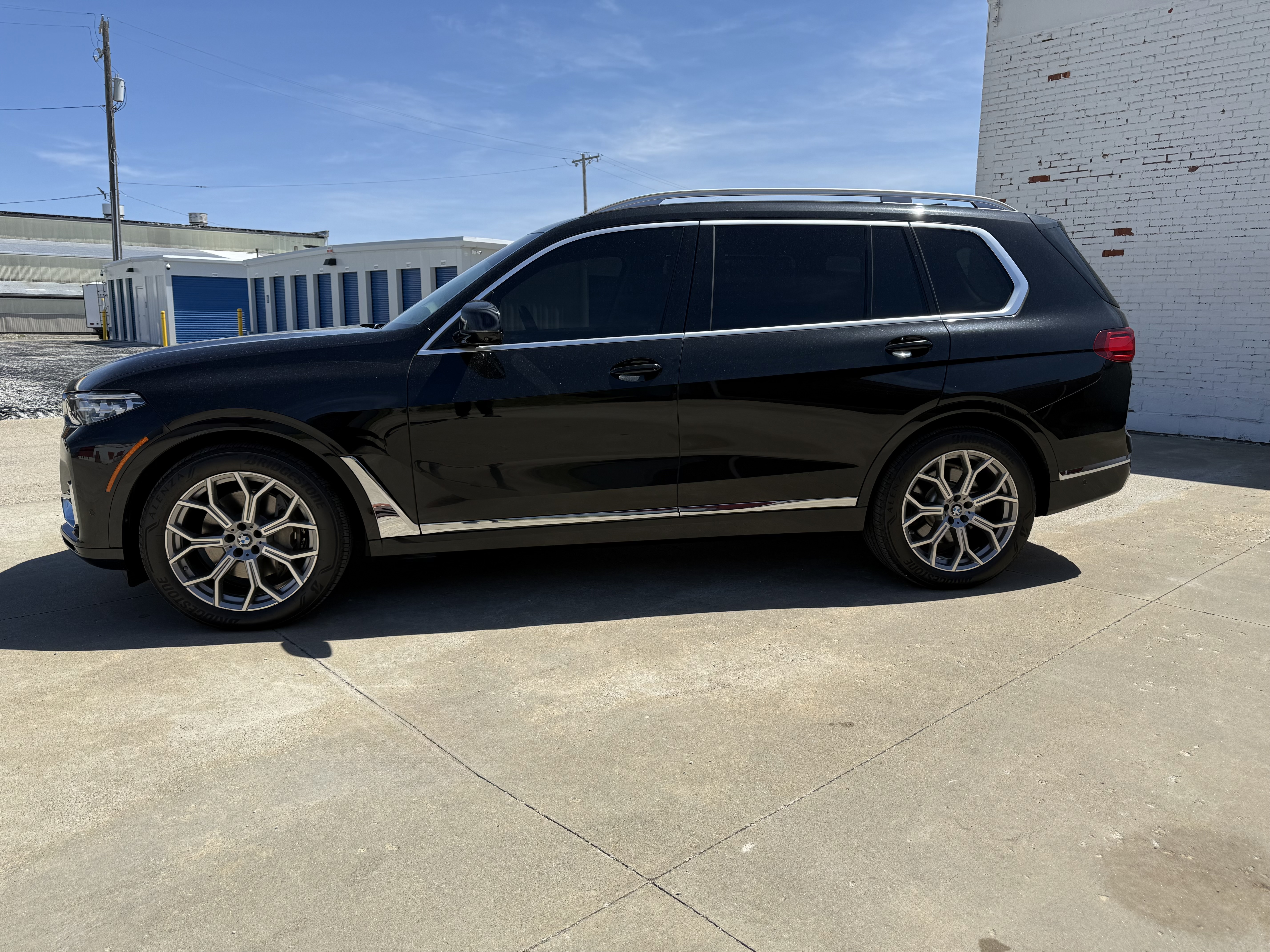 Used 2020 BMW X7 xDrive40i w/ Premium Package AWD/4WD image 2