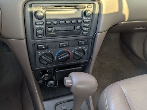 Used 2001 Toyota Camry LE image 21