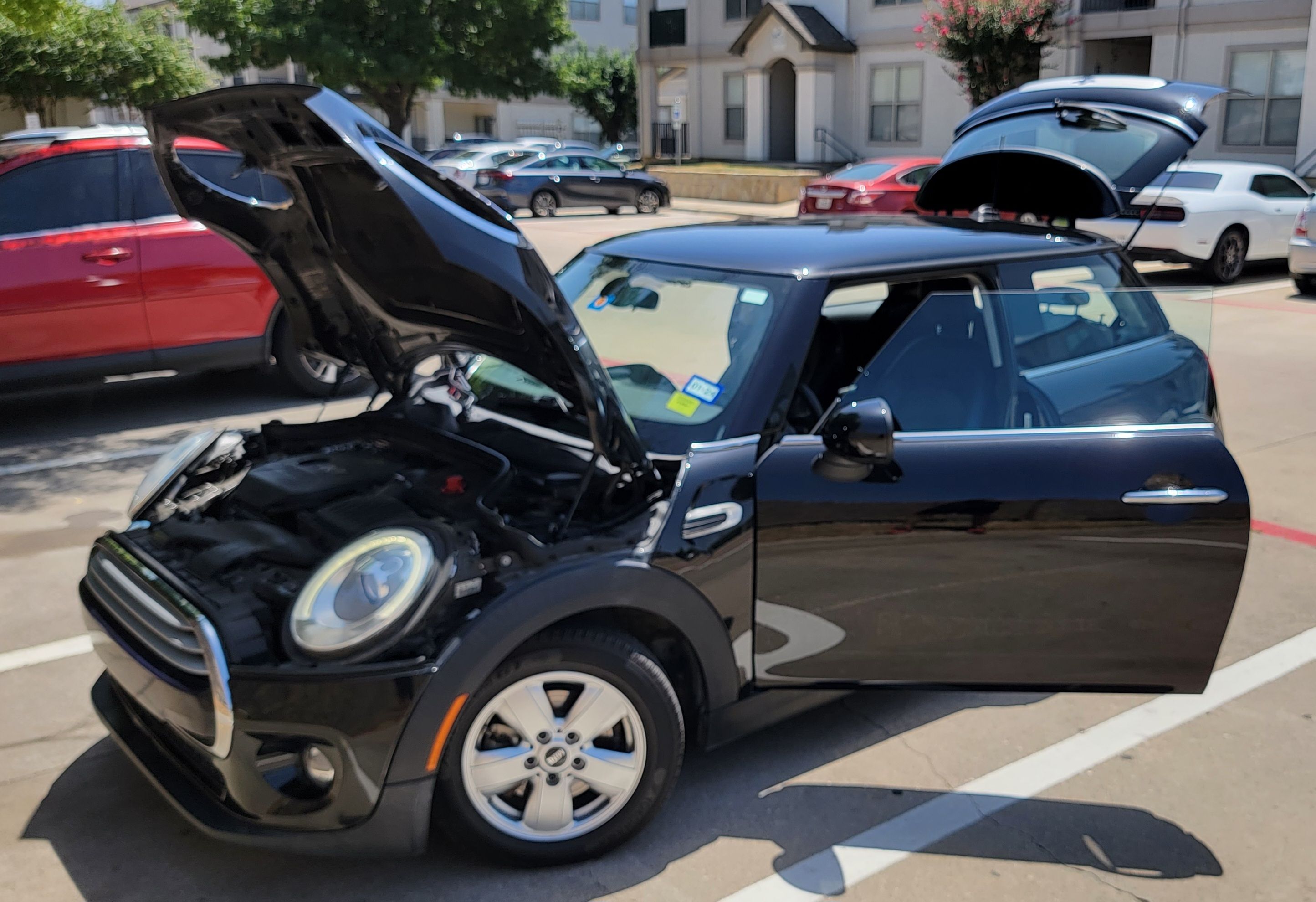 Used 2015 MINI Cooper 2-Door Hardtop FWD image 11