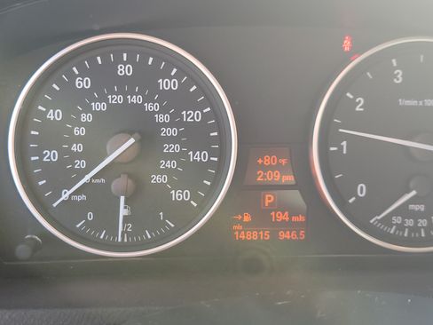 Used 2011 BMW X5 xDrive50i image 6