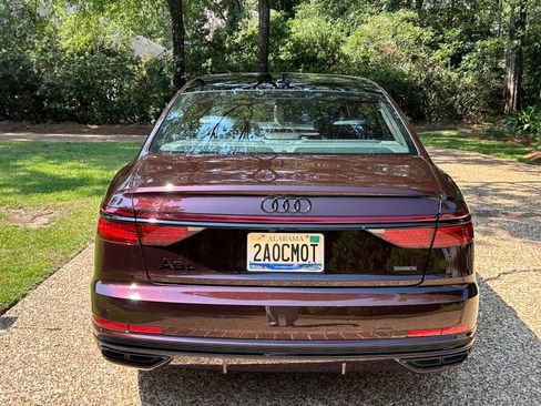 Used 2021 Audi A8 L 4.0T image 8