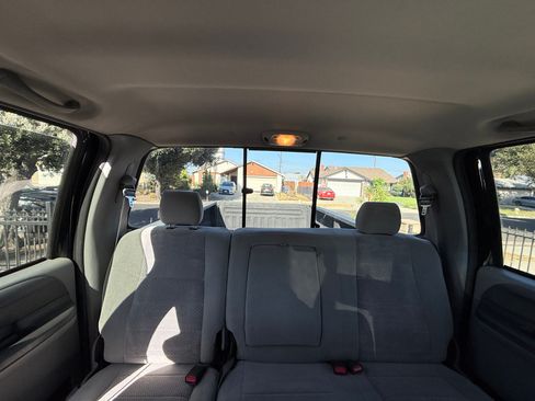 Used 2004 Ford F350 XLT AWD/4WD image 10