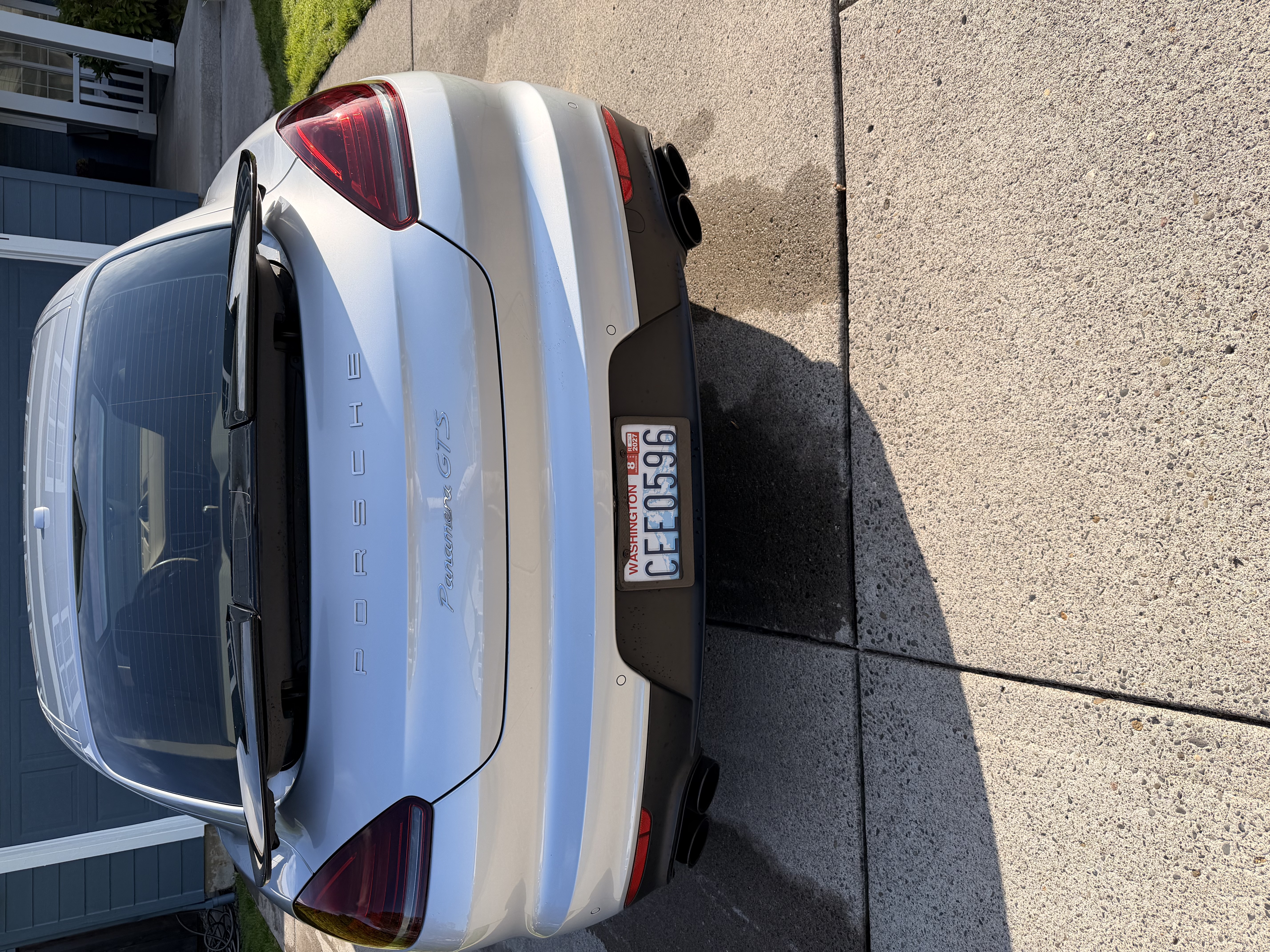 Used 2015 Porsche Panamera GTS AWD/4WD image 6