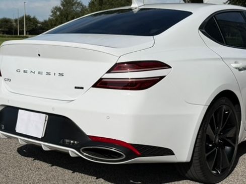Used 2023 Genesis G70 3.3T w/ Sport Prestige Package RWD image 8