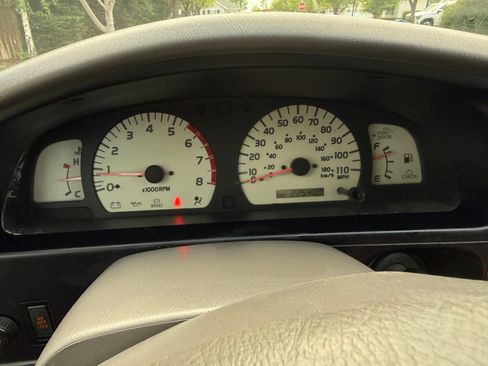 Used 2003 Toyota Tacoma PreRunner image 8