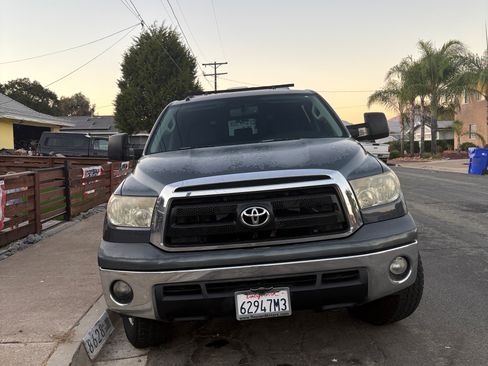 Used 2010 Toyota Tundra 2WD CrewMax w/ TRD Off-Road Pkg image 4