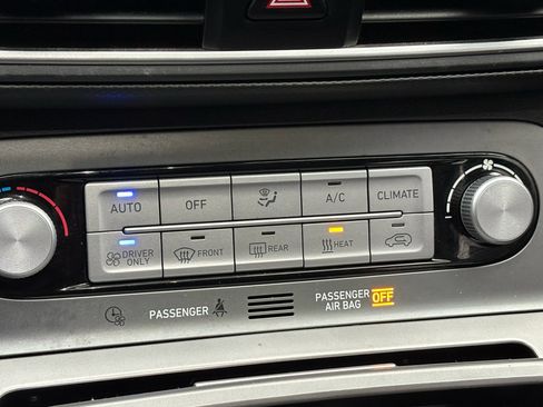 Used 2021 Hyundai Kona Limited image 5