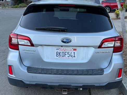 Used 2015 Subaru Outback 2.5i Limited image 5