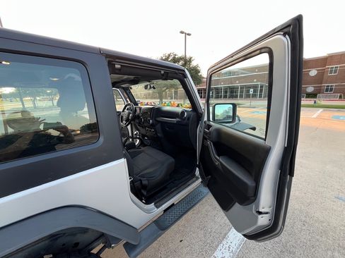 Used 2012 Jeep Wrangler Sport AWD/4WD image 20