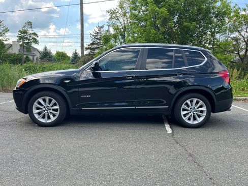 Used 2014 BMW X3 xDrive28i AWD/4WD image 2