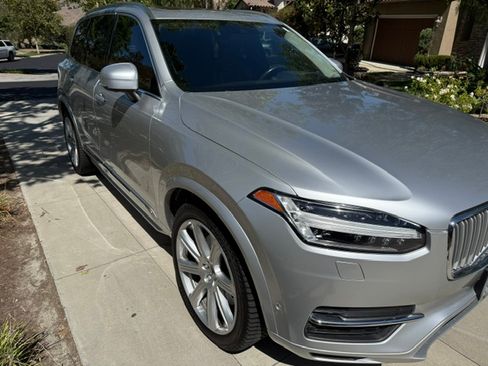 Used 2018 Volvo XC90 T8 Inscription w/ Luxury Package AWD/4WD image 6