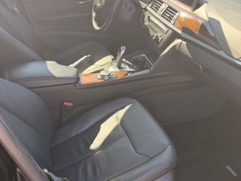 Used 2015 BMW 328i xDrive Sedan image 9