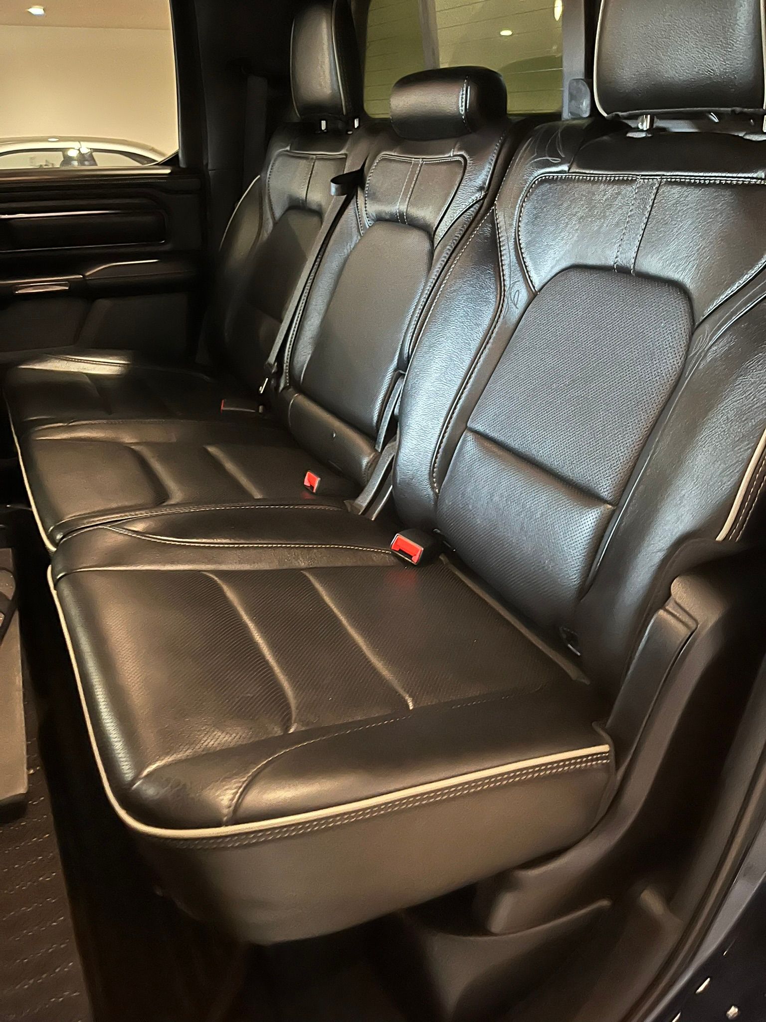 Used 2023 RAM 1500 Limited AWD/4WD image 19