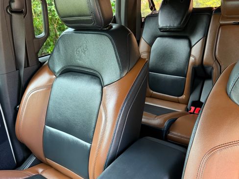 Used 2022 Ford Bronco Outer Banks AWD/4WD image 8