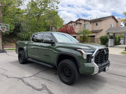 Used 2022 Toyota Tundra SR5 w/ TRD Off-Road Package AWD/4WD image 1