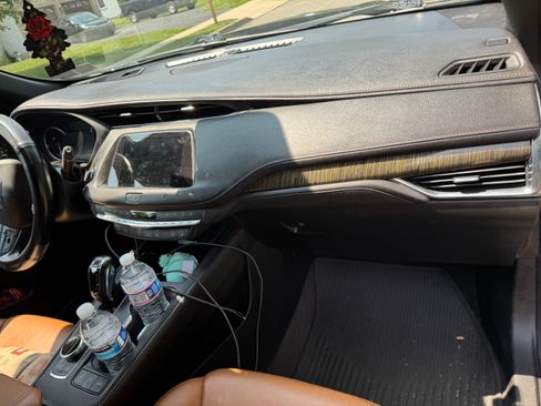 Used 2019 Cadillac XT4 Premium Luxury w/ Driver Assist Package AWD/4WD image 16