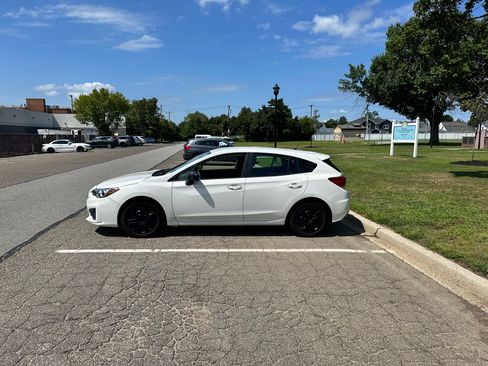 Used 2019 Subaru Impreza 2.0i AWD/4WD image 5