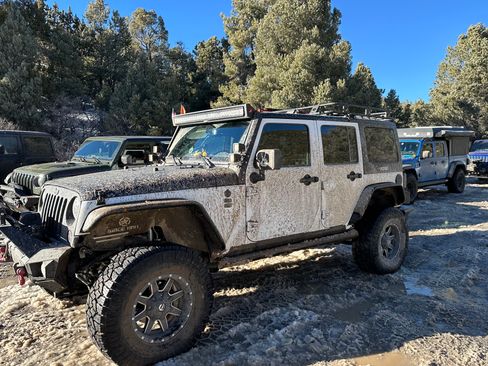 Used 2016 Jeep Wrangler Unlimited Sport image 15