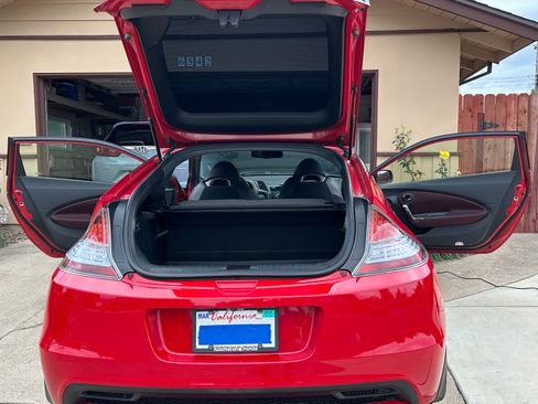 Used 2015 Honda CR-Z EX image 2