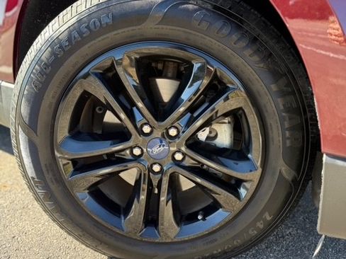 Used 2020 Ford Edge SEL w/ Convenience Package image 12