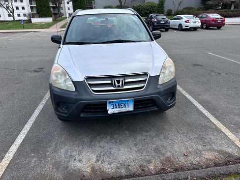 Used 2006 Honda CR-V LX image 4