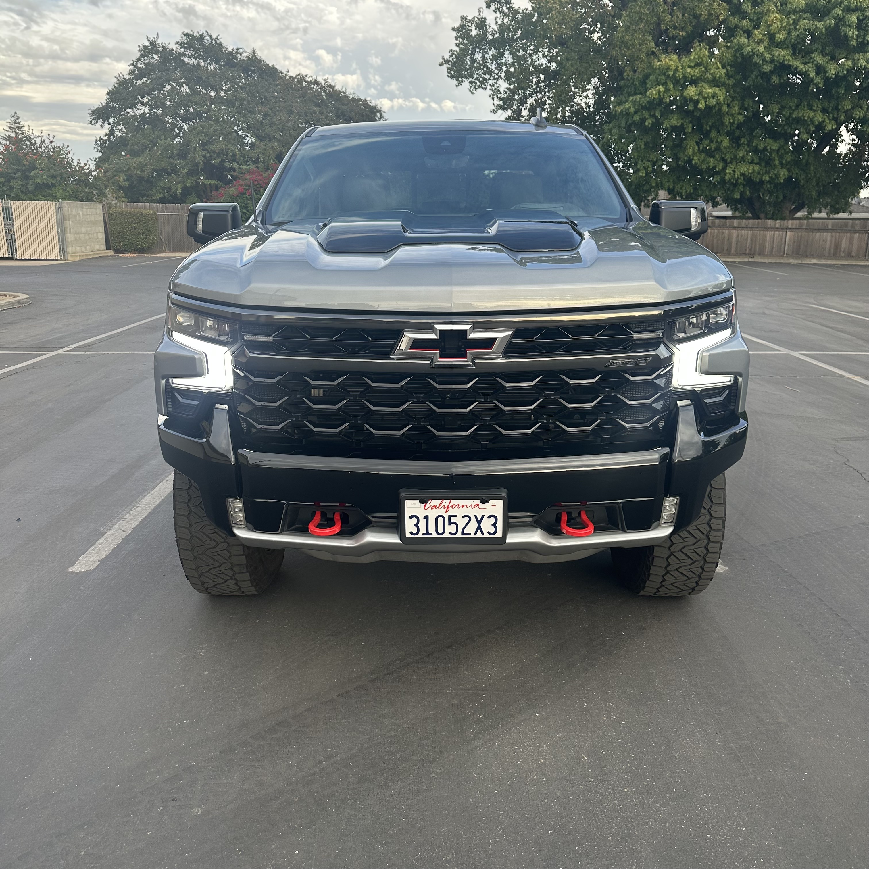 Used 2024 Chevrolet Silverado 1500 ZR2 w/ Technology Package AWD/4WD image 5
