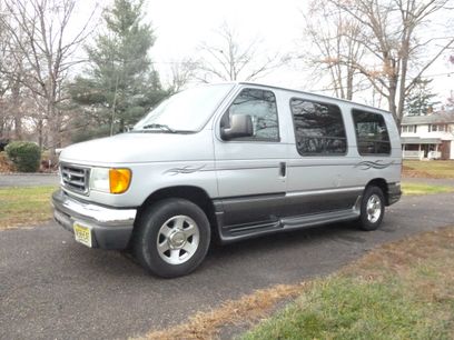 Used 2005 Ford E-150 and Econoline 150