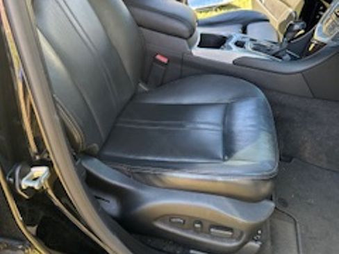 Used 2012 Cadillac SRX Luxury image 15