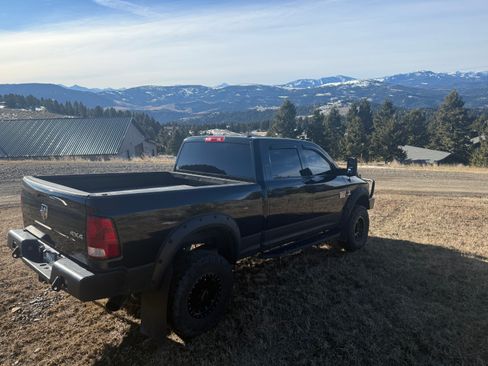 Used 2011 RAM 2500 ST w/ ST Popular Equipment Group image 4