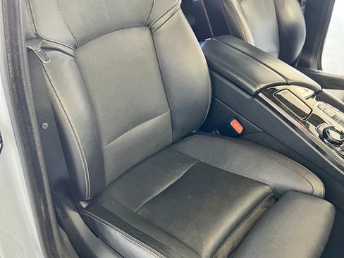 Used 2016 BMW 550i Sedan image 17