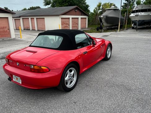 Used 1999 BMW Z3 2.5i RWD image 10