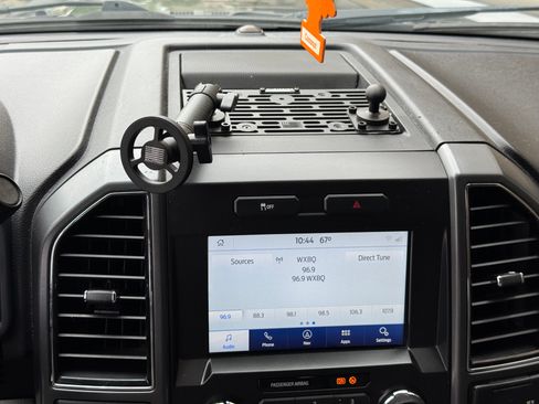 Used 2019 Ford F250 XLT AWD/4WD image 16