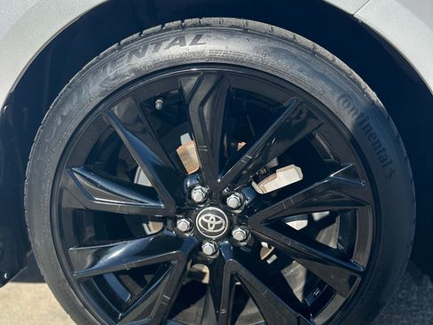 Used 2022 Toyota Corolla LE image 23