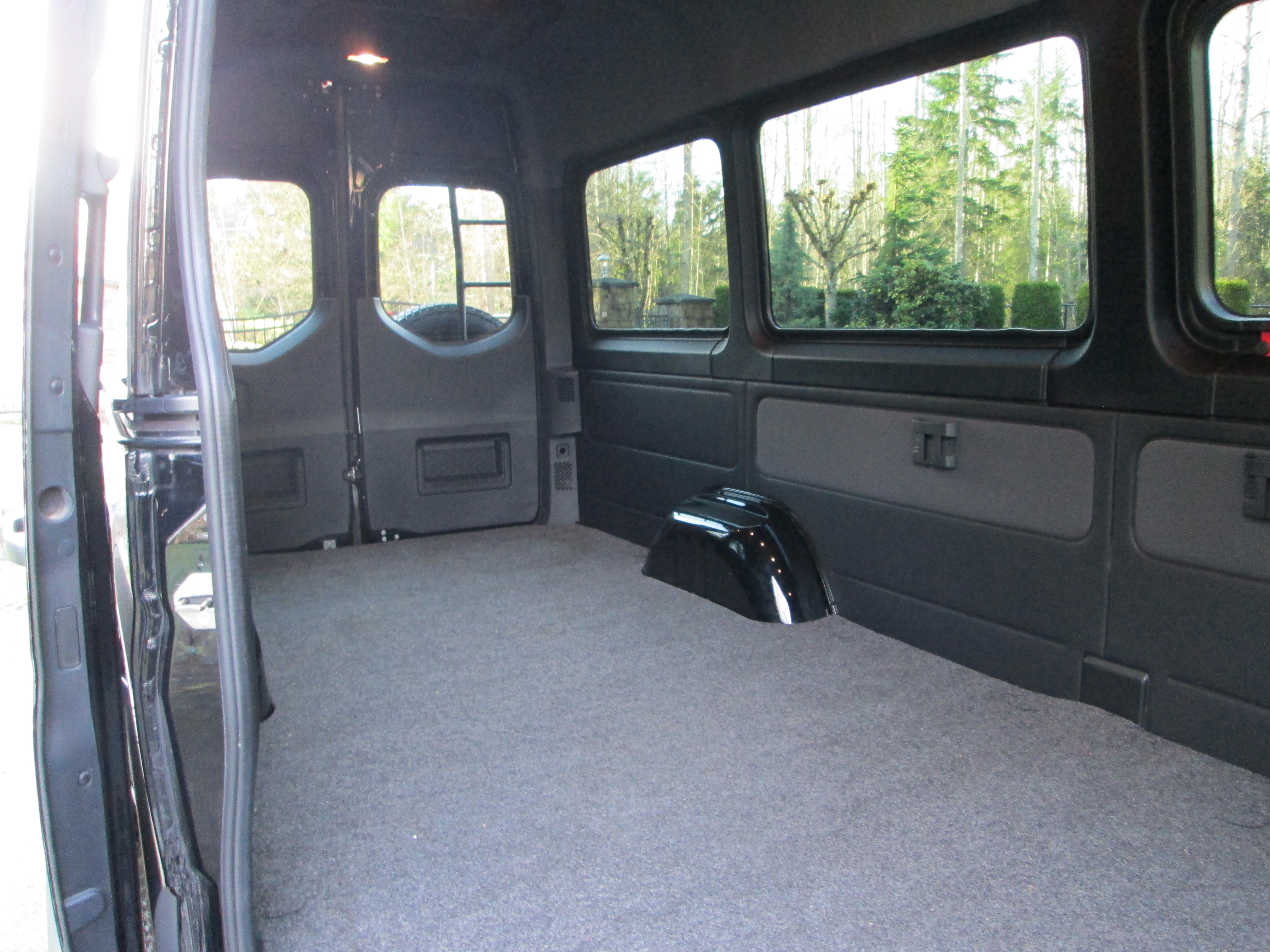 Used 2022 Mercedes-Benz Sprinter 2500 image 23