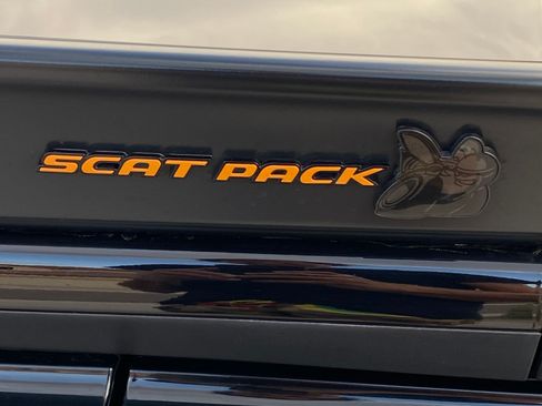 Used 2022 Dodge Challenger R/T Scat Pack image 15