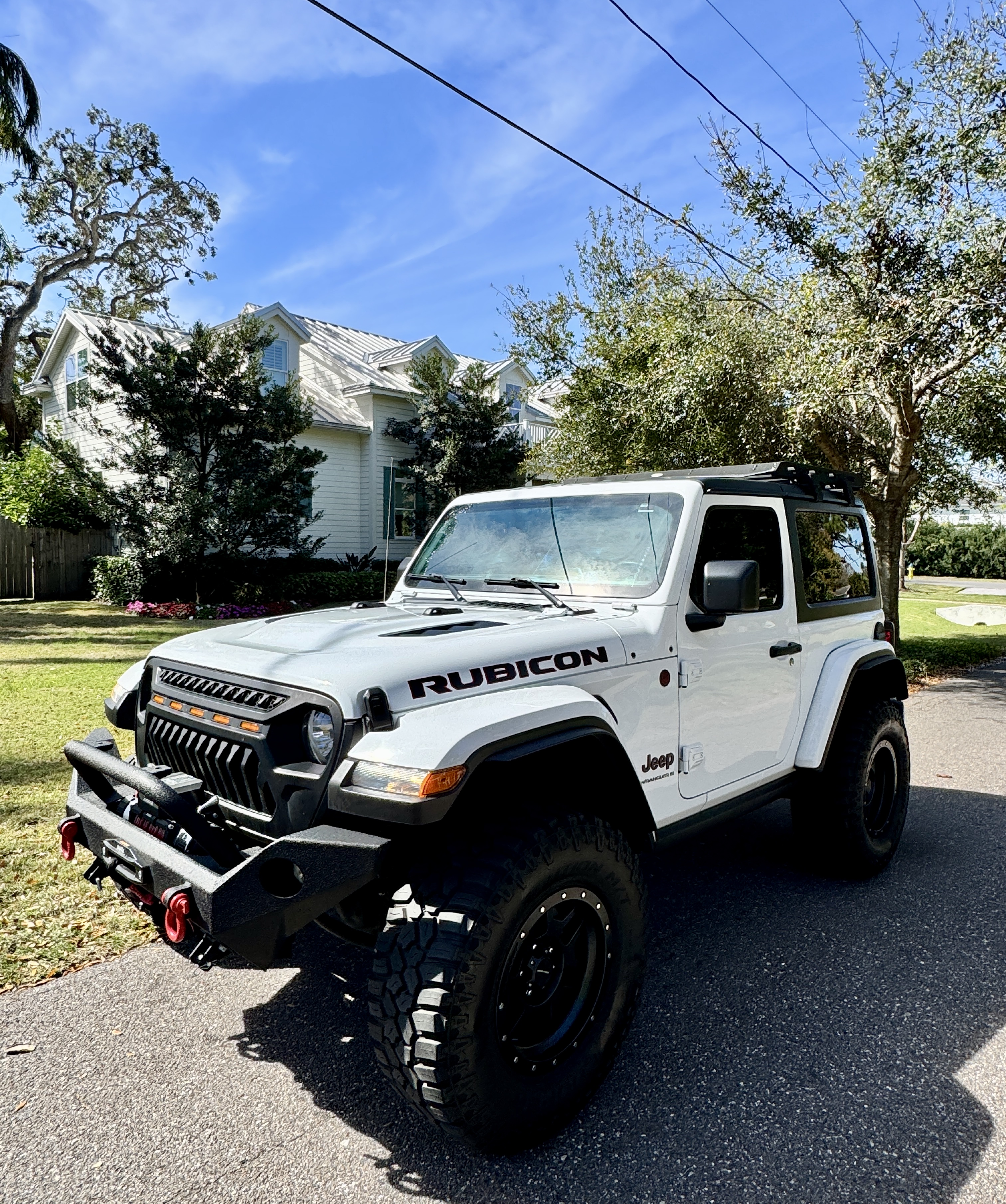 Used 2023 Jeep Wrangler Rubicon w/ Cold Weather Group AWD/4WD image 9