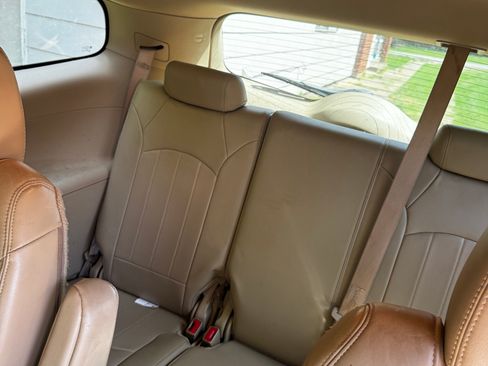 Used 2012 Buick Enclave Leather w/ LPO, Cargo Convenience Pkg AWD/4WD image 6