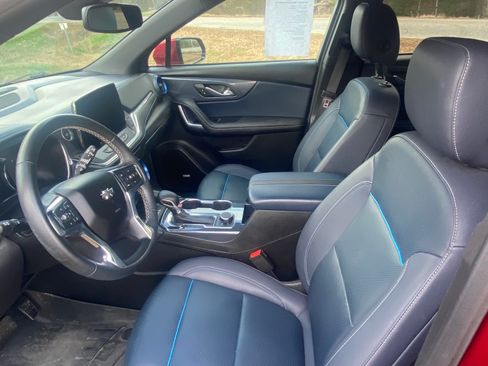 Used 2023 Chevrolet Blazer RS image 6